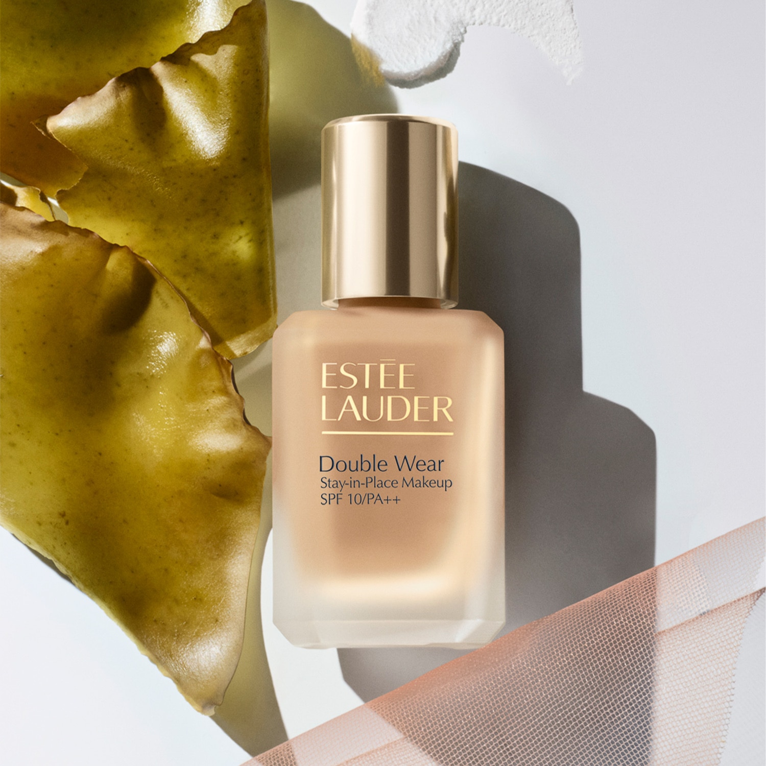 DOUBLE WEAR STAY-IN-PLACE MAKEUP (BASE DE MAQUILLAJE)